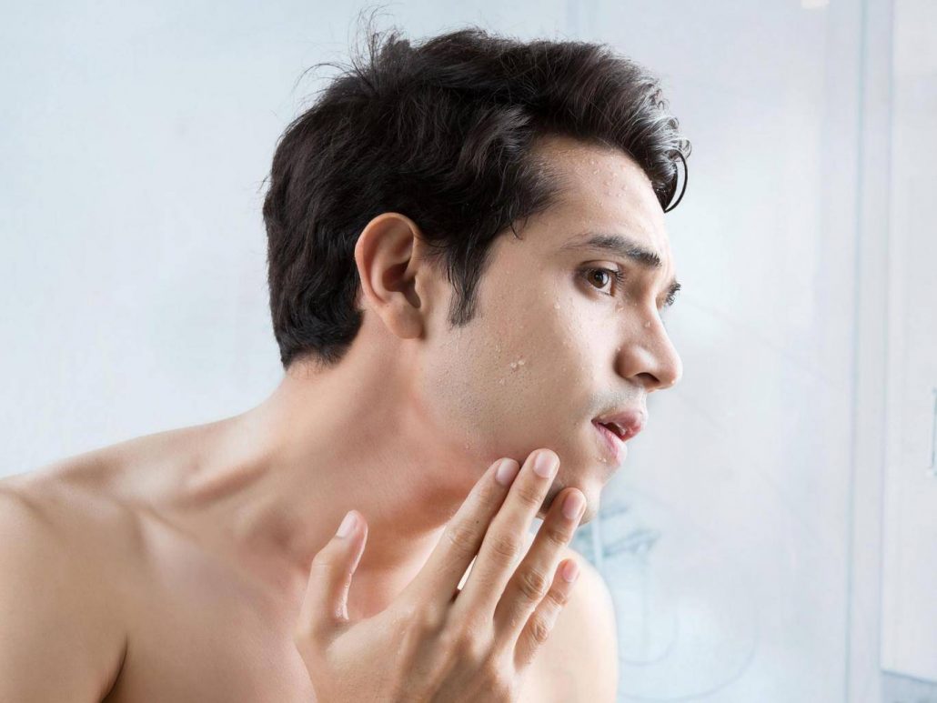 Bước cuối cùng chăm sóc da là khoá ẩm