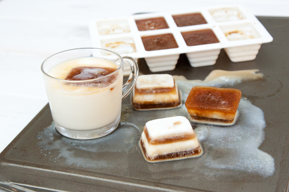 Làm đá viên sữa và bánh cookie