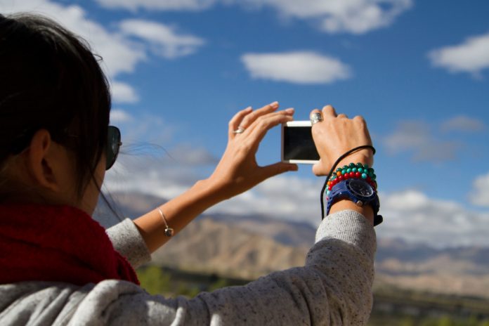 Travel-blogger-noi-tieng